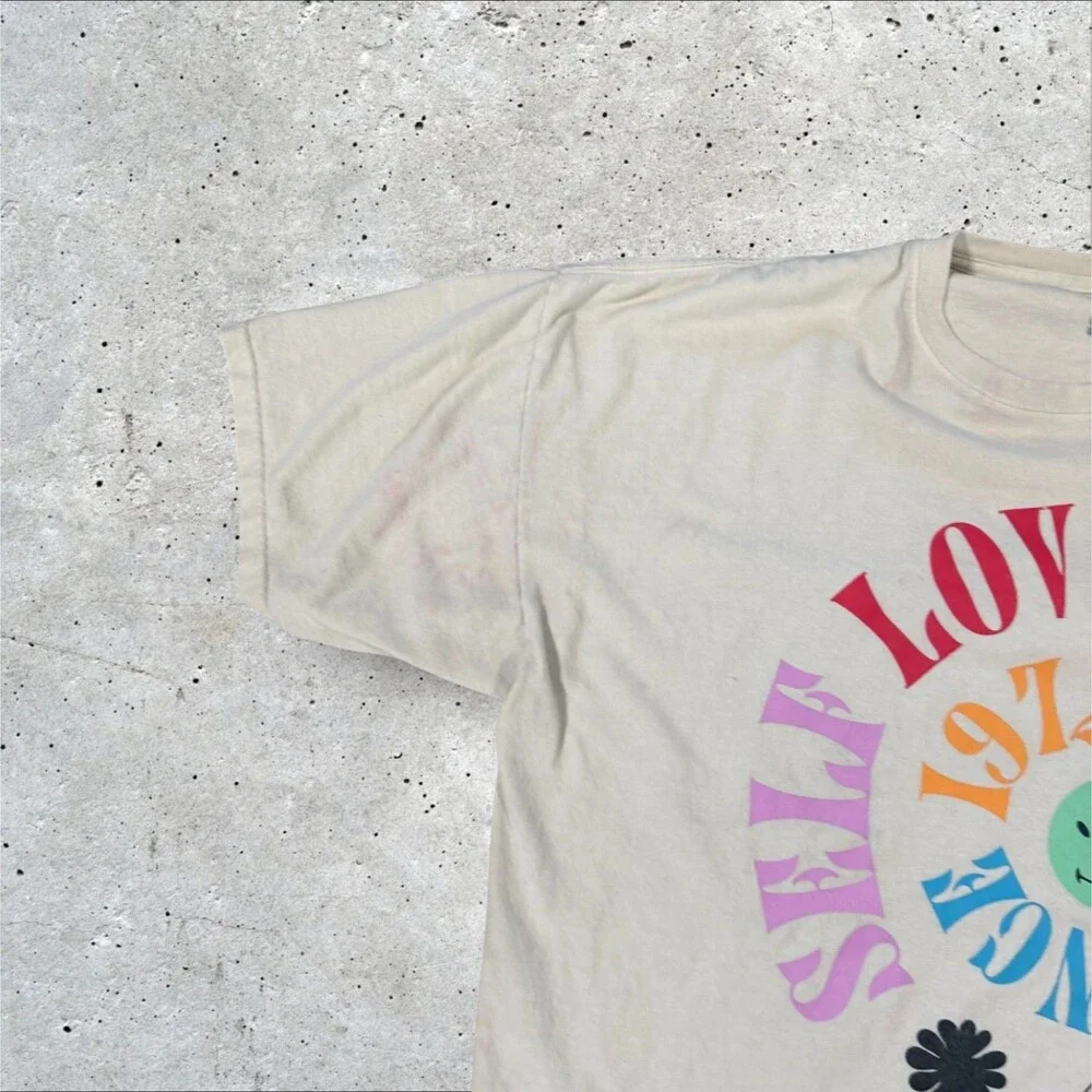 Smiley Originals Self Love Club Graphic T Shirt Womens Size OS One Size Beige